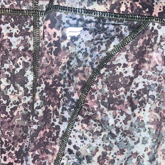 Fabletics tights - Picture 2 of 5